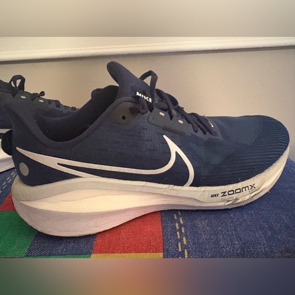 Nike Dark Blue Vomero 17 - Picture 6 of 8